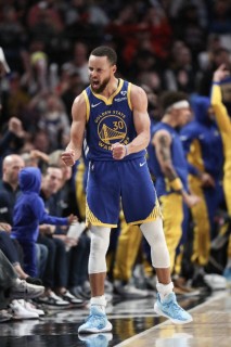 STEPHEN CURRY