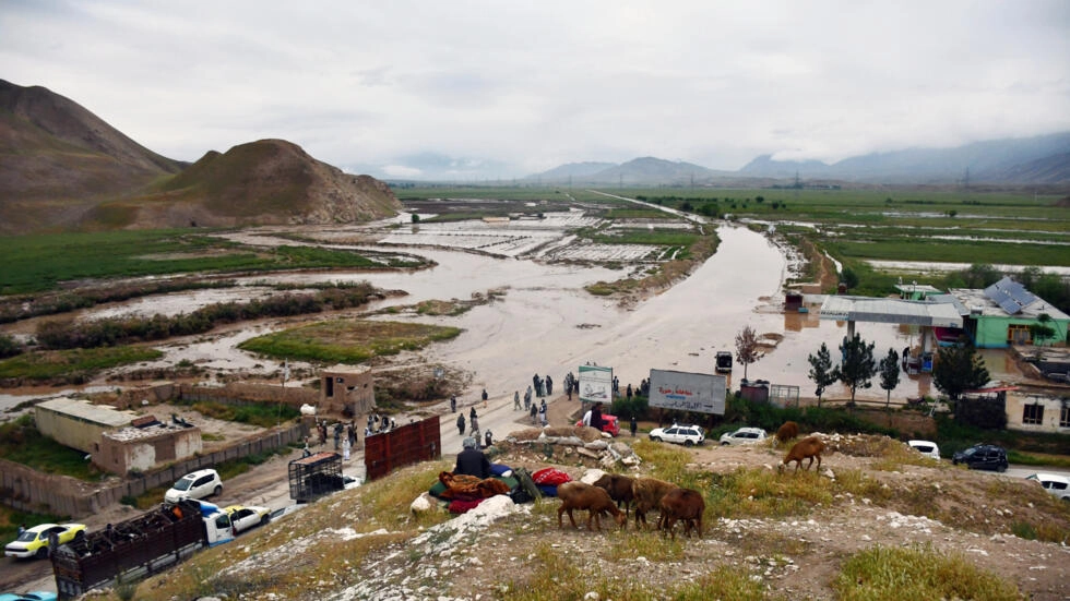 Mahigit 200 patay sa flash floods sa Afghanistan