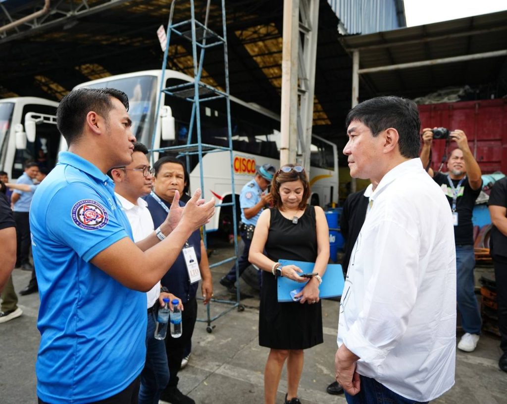 SEN. TULFO'S SURPRISED BUS INSPECTION
