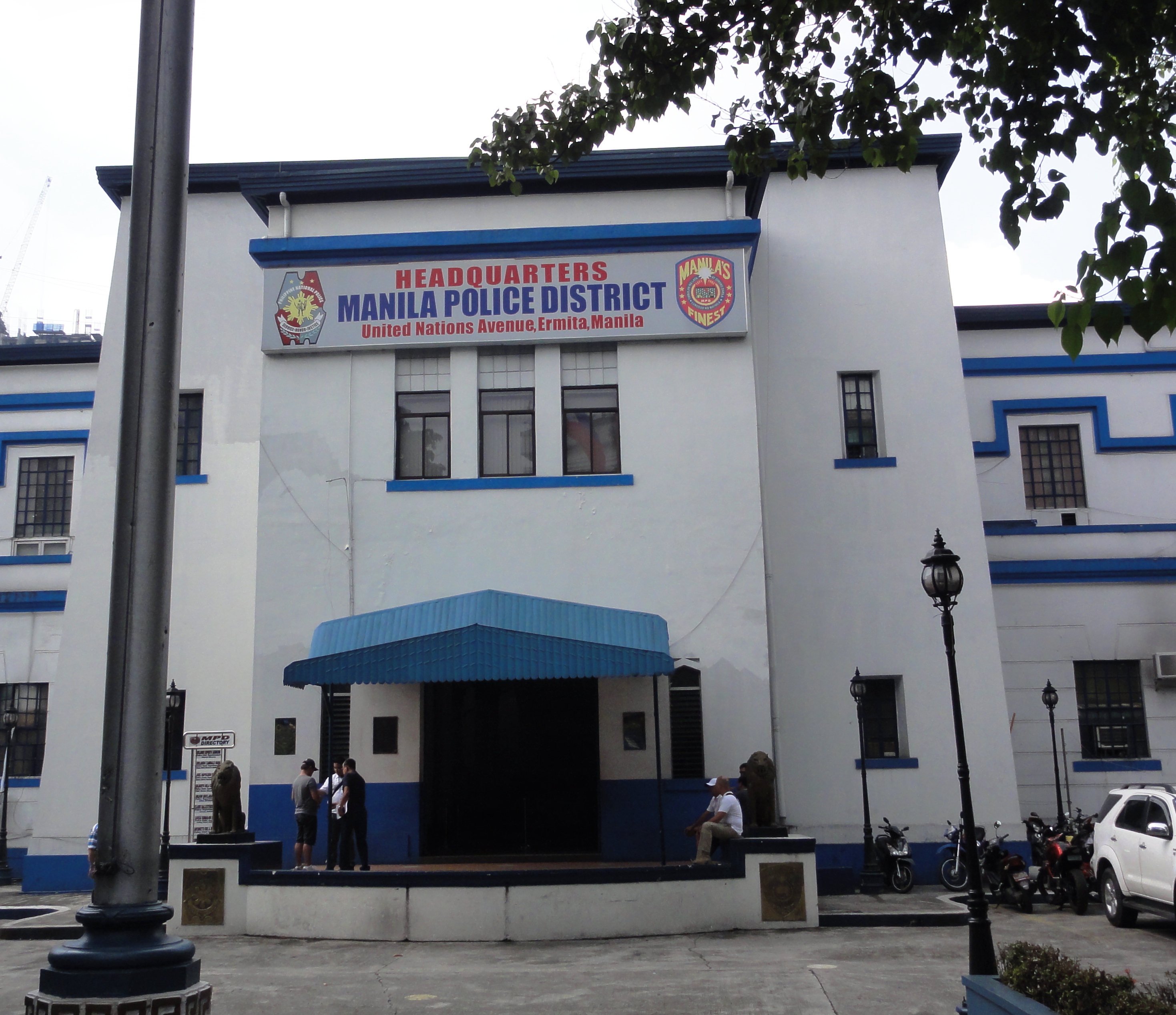Manila_Police_District_(PNP-MPD)_(UN_Avenue,_Ermita,_Manila;_2014-10-22)_(1)