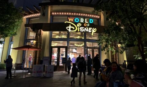 US-HEALTH-VIRUS-DISNEYLAND
