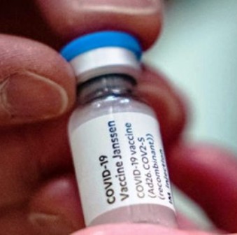 0-02-06-b3e5cfa31c9371c6a996a224cdd1577776e5dc103a12afe20384614f3f9bf04e590e8ee24e96f149