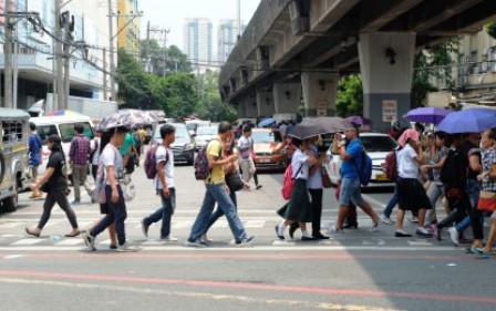 crowd-in-street2
