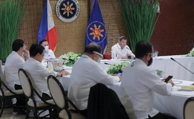 duterte-talk-to-people