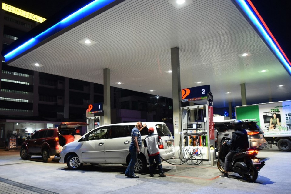 OIL-PRICE-HIKE