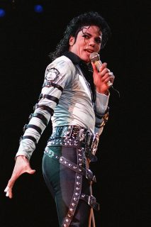 FILES-US-ENTERTAINMENT-MUSIC-TECHNOLOGY-JACKSON