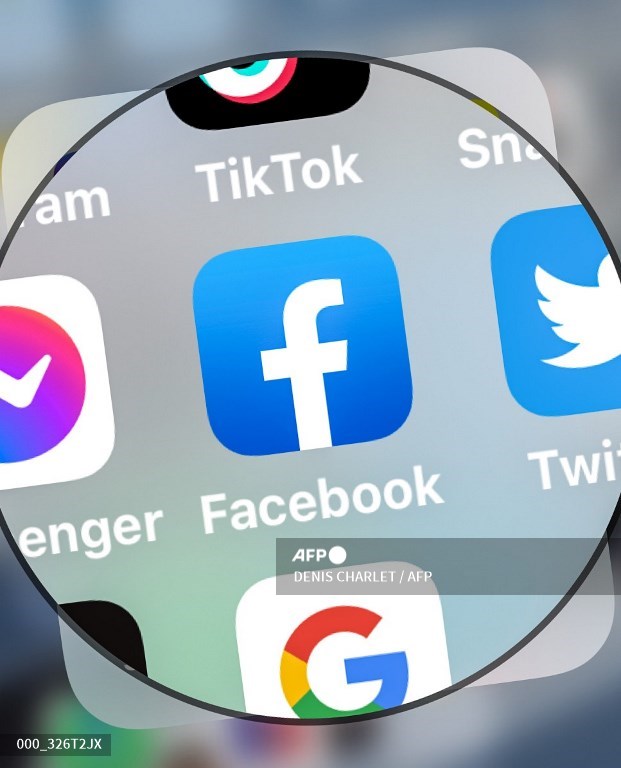 FRANCE-US-TECHNOLOGY-INTERNET