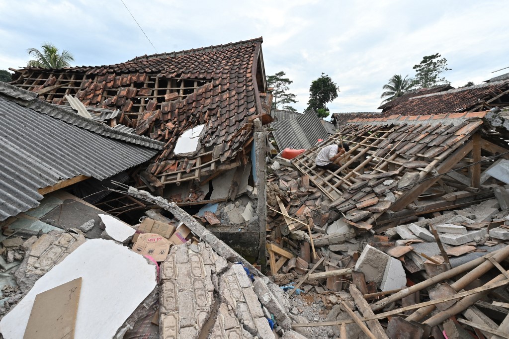INDONESIA-QUAKE