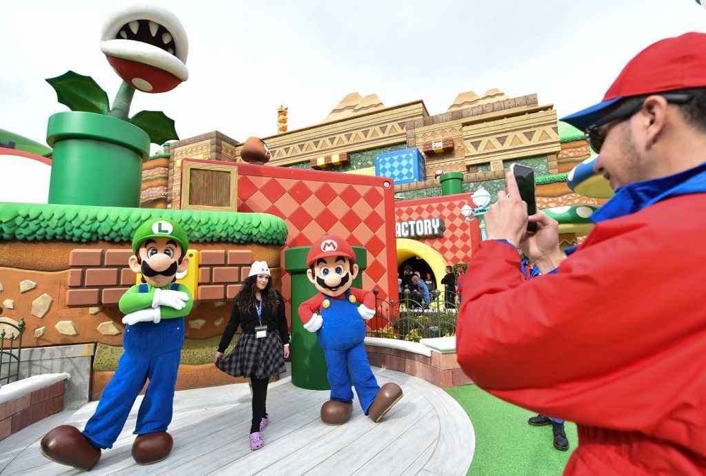 SUPER-MARIO