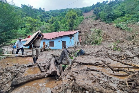 INDIA FLOOD AFP