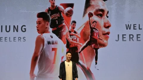 JEREMY LIN
