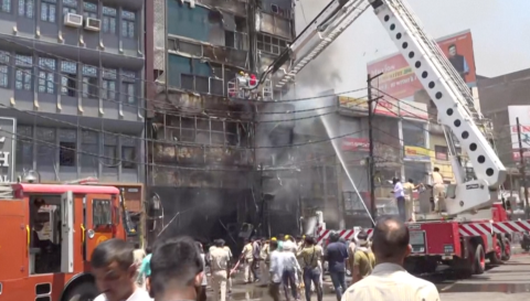 Anim patay sa sunog sa India