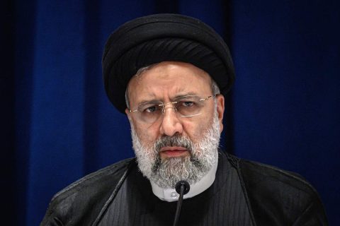 Pangulo ng Iran, namatay sa pagbagsak ng sinasakyang helicopter