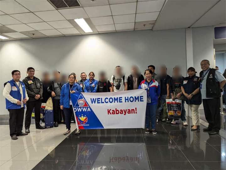 10 PINOY CREW