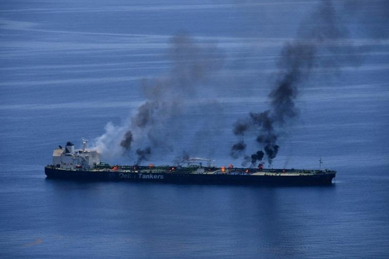 OIL TANKER HIT BY HOUTHIS