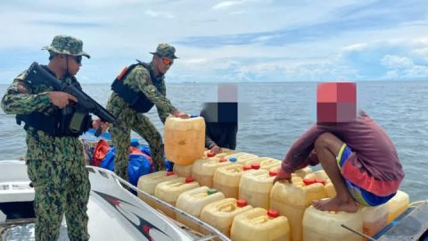 Dalawang libong litro ng smuggled na gasolina, narekober ng mga awtoridad sa Tawi-Tawi